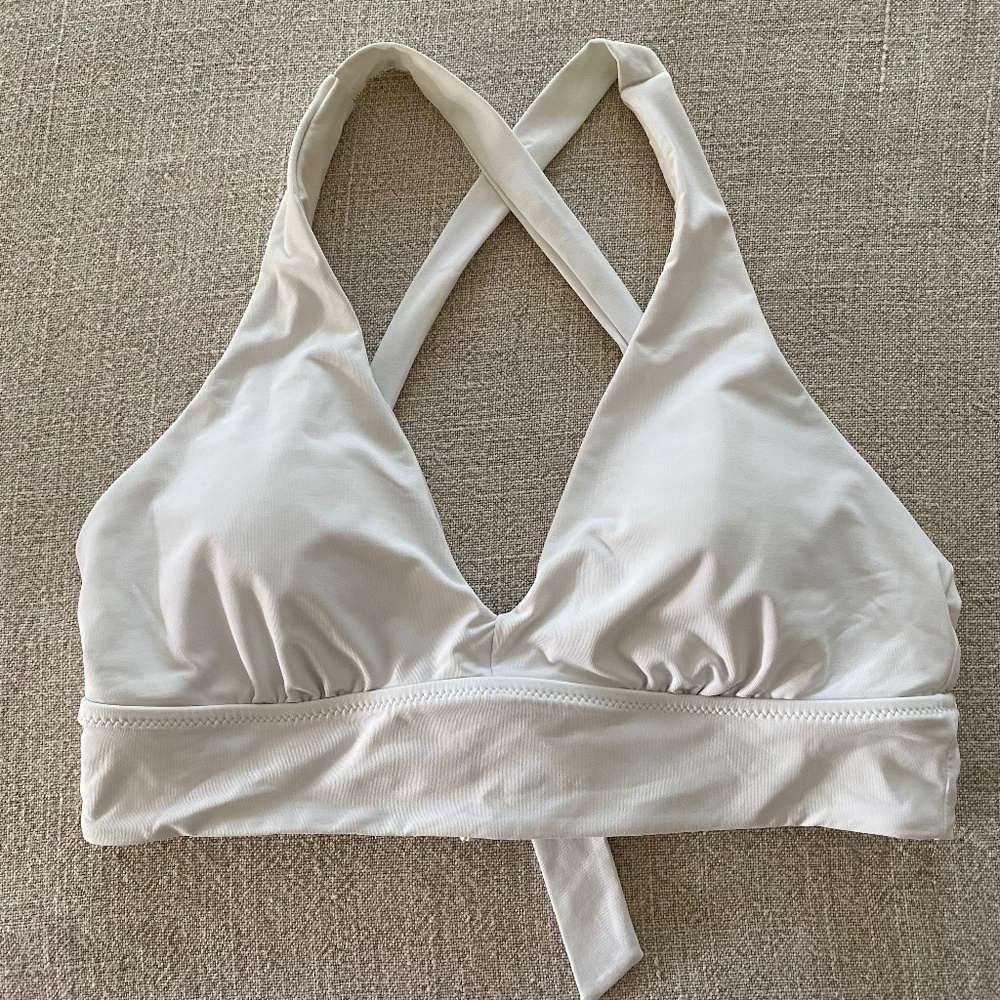 Athleta Plunge Bikini Top White - Size M - Picture 3 of 7